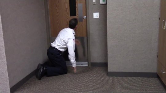 27 - Feeling Doors for Heat.flv