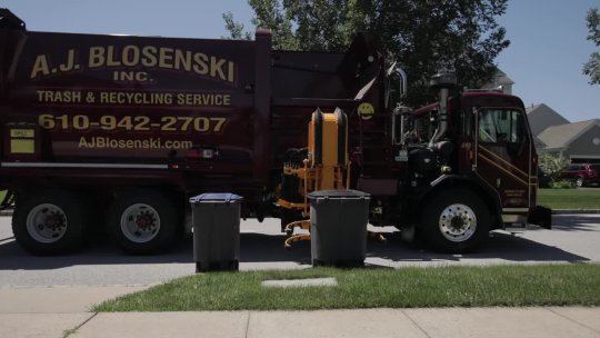 1 - Trash and Recycling Collection in UUT
