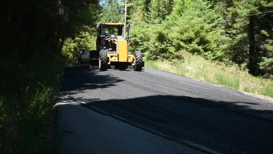 57 - Grader on Elk Creek Road in Myers Flat. 