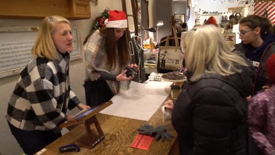 95 - La Grange Holiday Walk 2019_HD720P