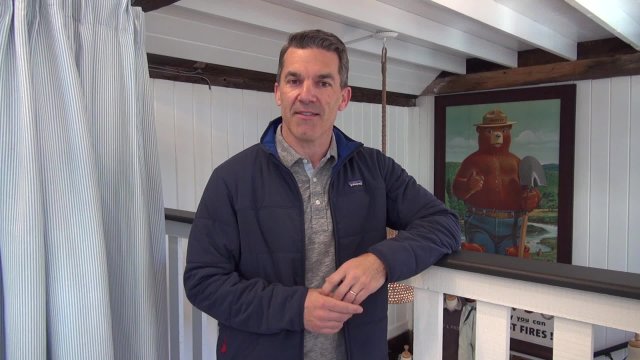  Kennebunk Outfitters Ribbon Cutting Ceremony
