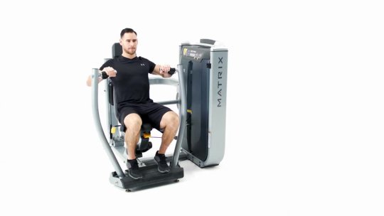 16 - Matrix Ultra Converging Chest Press