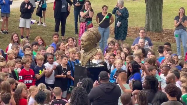 Unveiling of Elizabeth Hamer monument on Sept. 23,